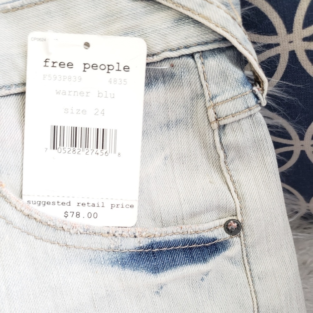 Free People Boho Jean shorts - Picture 5 of 8